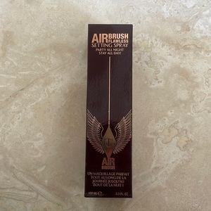 Charlotte tilbury Airbrush Flawless Setting Spray